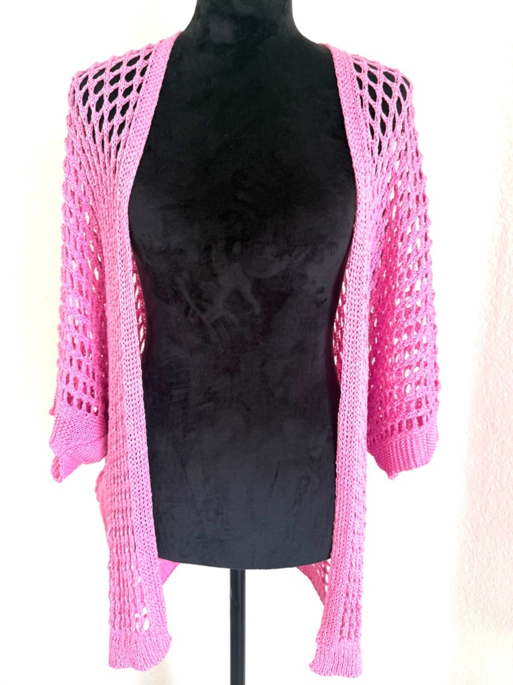 Gigi Moda Romola Bright Pink Open-Knit Lightweight Women's Cardigan Sweater NEW